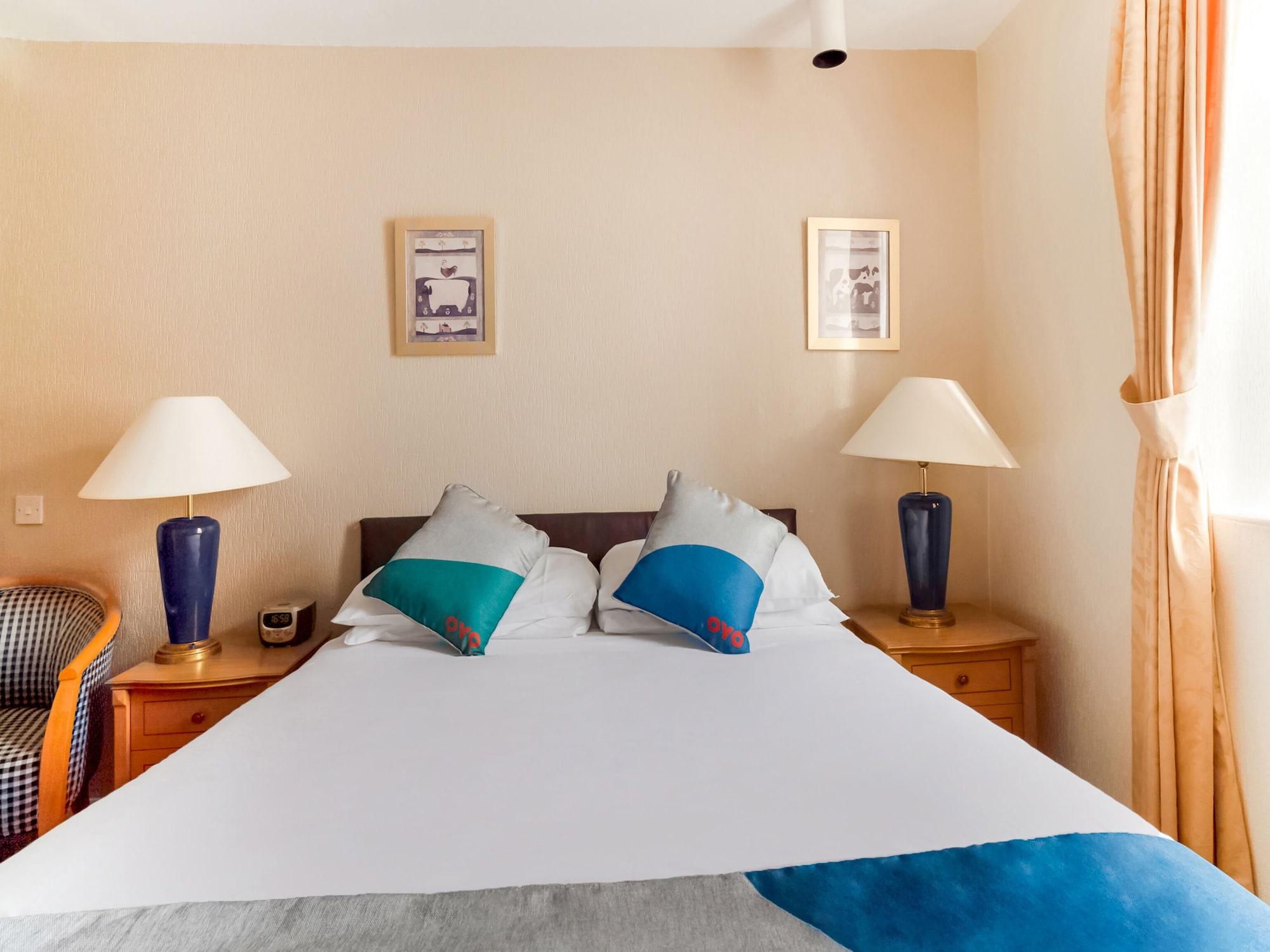 Oyo The Palm Court Hotel Eastbourne Kültér fotó