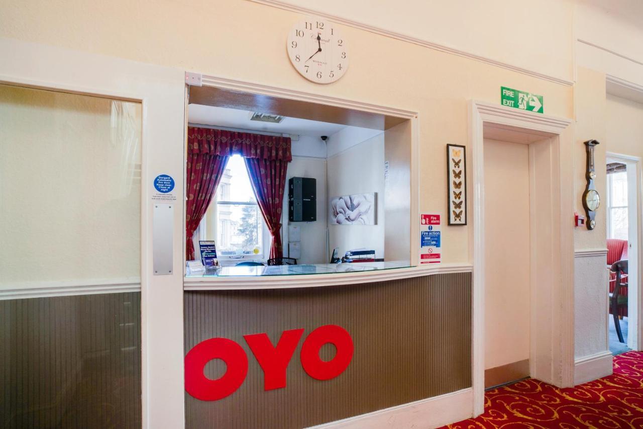 Oyo The Palm Court Hotel Eastbourne Kültér fotó