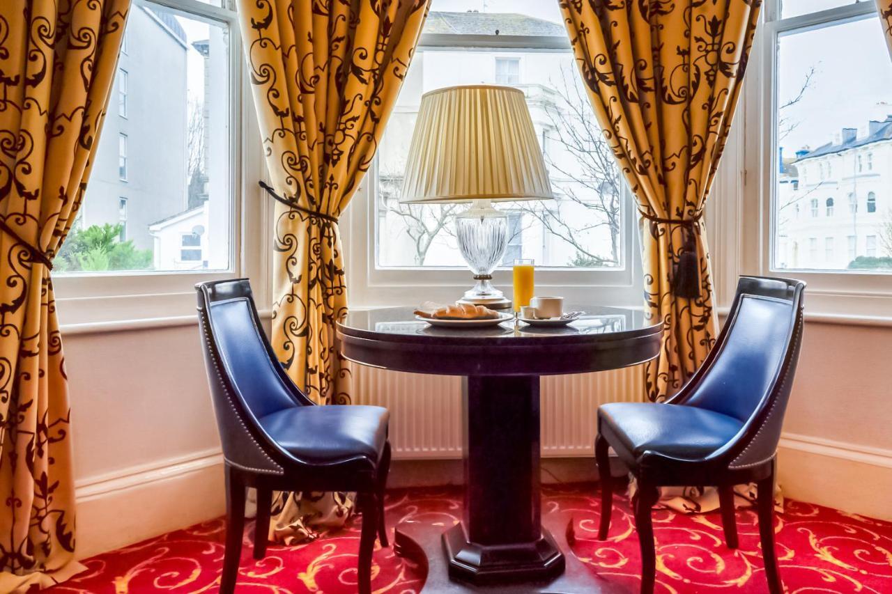 Oyo The Palm Court Hotel Eastbourne Kültér fotó